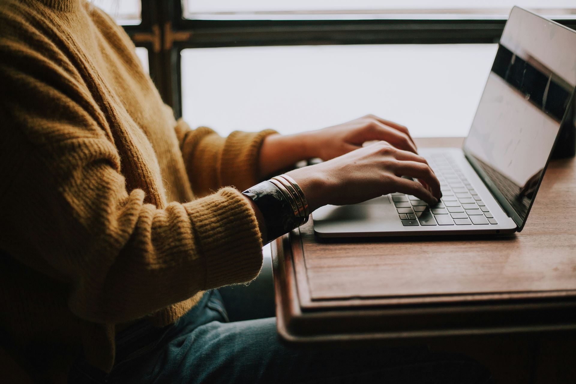 woman on laptop